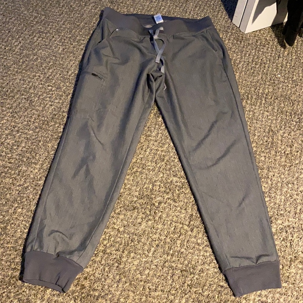 Figs medium Zamora joggers in graphite